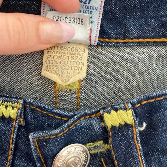 True religion jean shorts , size W30, missing back left button, - Picture 6 of 8